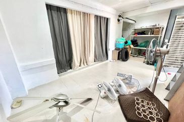 Seksyen 6 @ Bandar Bukit Mahkota