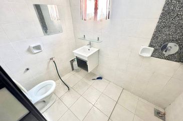 Seksyen 6 @ Bandar Bukit Mahkota