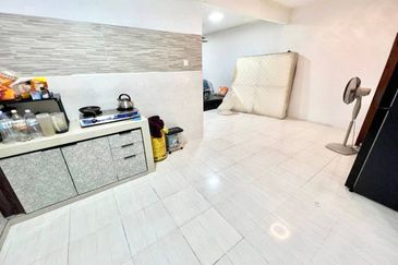 Seksyen 6 @ Bandar Bukit Mahkota