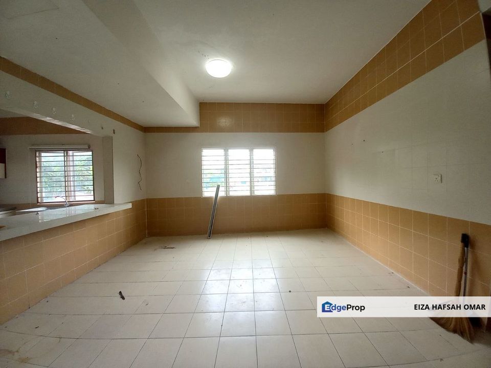 End Lot Double Storey For Sale , Selangor, Cheras