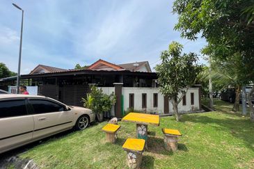 Taman Sri Kandi, Telok Panglima Garang