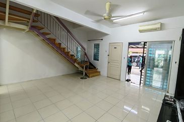 Jalan SP 8 @ Bandar Saujana Putra