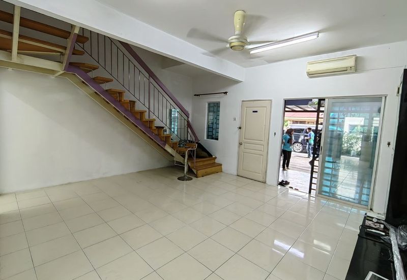 Jalan SP 8 @ Bandar Saujana Putra