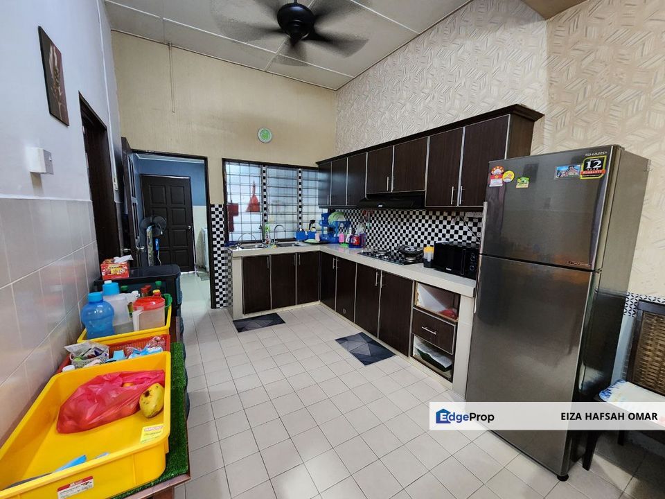 Facing Open Single Storey Kampong Lombong For Sale , Selangor, Shah Alam