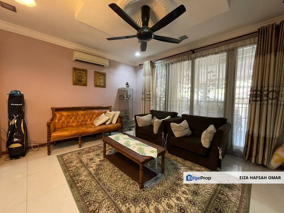 Facing Open Renoved & Extend Double Storey Superlink Seksyen U9 For Sale , Selangor, Shah Alam