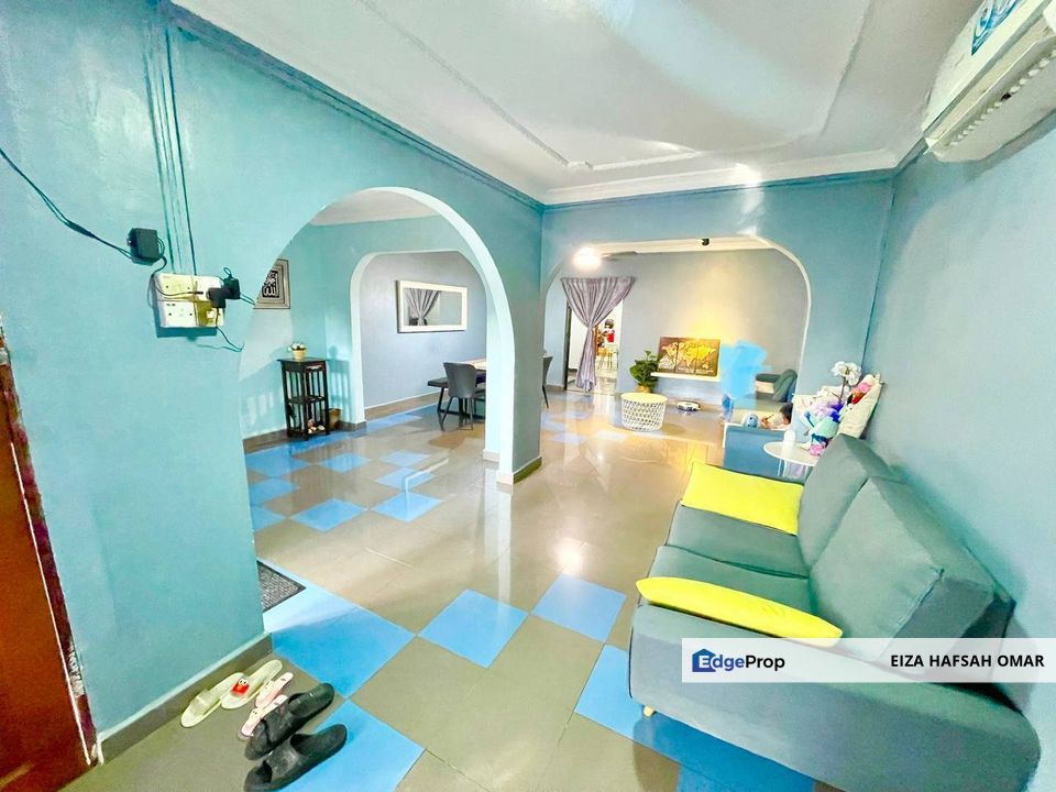 Facing Open Double Storey Waking Distance To Komuter Bebas Banjir for sale , Selangor, Shah Alam