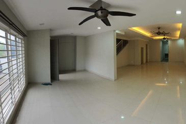 Jalan SP 4 @ Bandar Saujana Putra