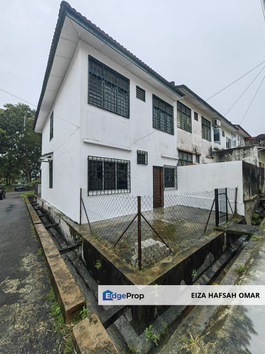 End Lot Double Storey SP8 For Sale , Selangor, Puchong South