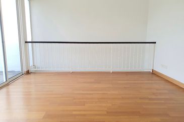 Duta Villa, Presint 14