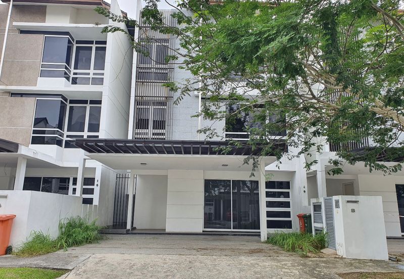 Duta Villa, Presint 14