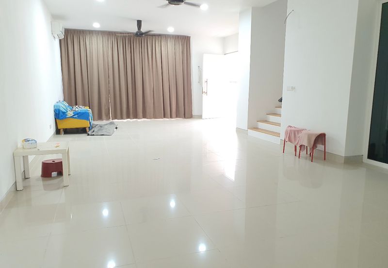 Duta Villa, Presint 14