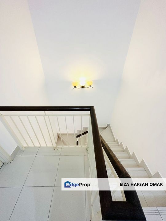 Facing Open End Lot Double Storey Oakberry For Sale , Selangor, Semenyih