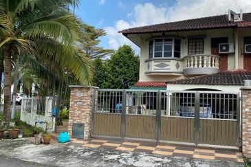 Bandar Tun Hussein Onn