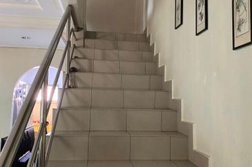 Bandar Tun Hussein Onn