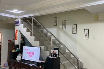 Bandar Tun Hussein Onn