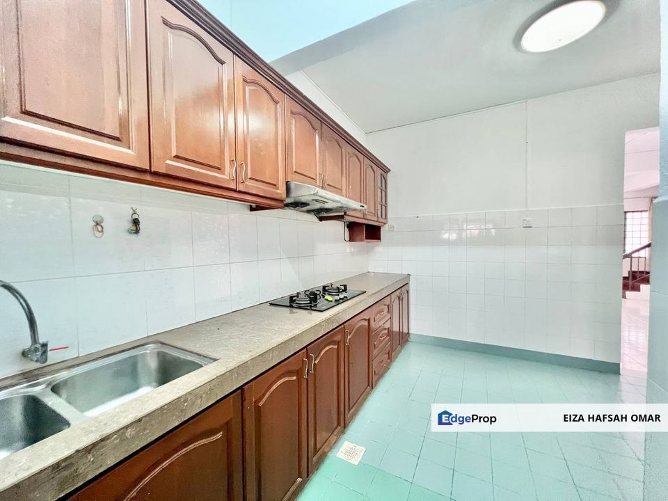 Flexible Deposit strategic Location Double Storey For Sale , Selangor, Puncak Jalil