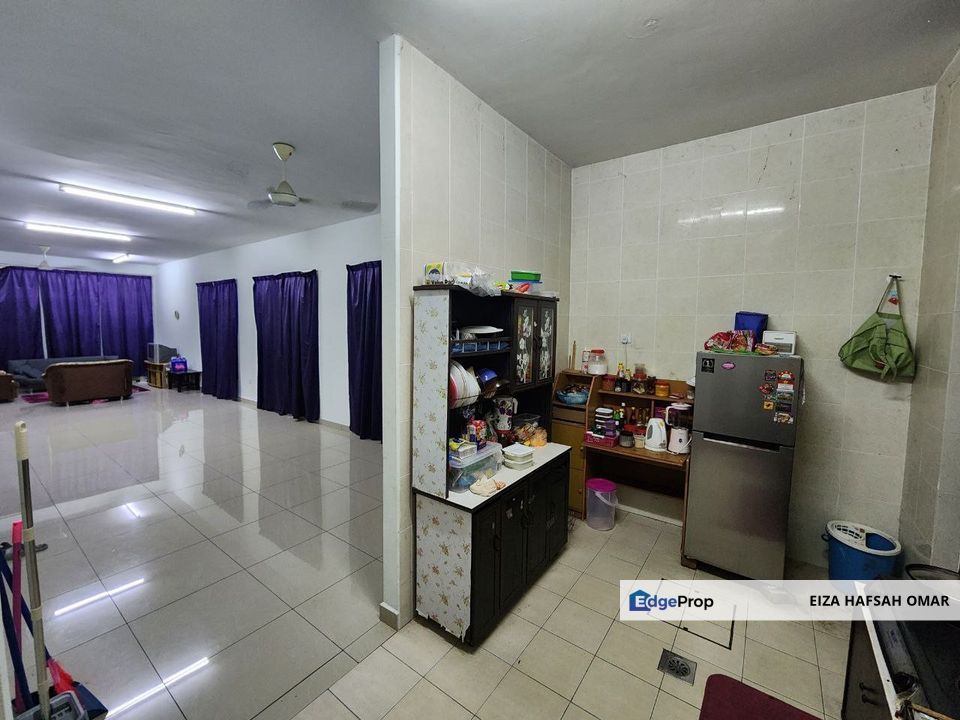 End Lot Double Storey For Sale , Selangor, Bangi