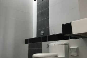 Cradleton @ Eco Majestic