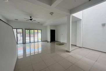 Pentas 2 @ Alam Impian