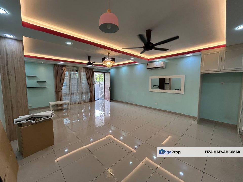 The Strata @ Bandar Puteri Bangi Ground Floor Townhouse Facing Open Fully Renovated For Sale , Selangor, Bangi