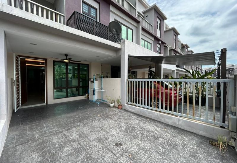 The Strata @ Bandar Puteri Bangi