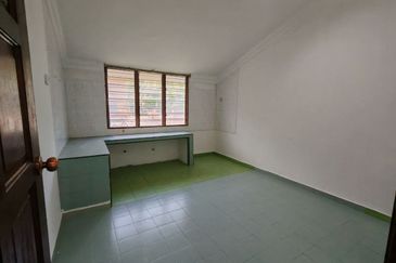 Taman Alam Megah, Seksyen 28