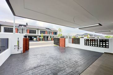 Elmina Green 7 @ City of Elmina