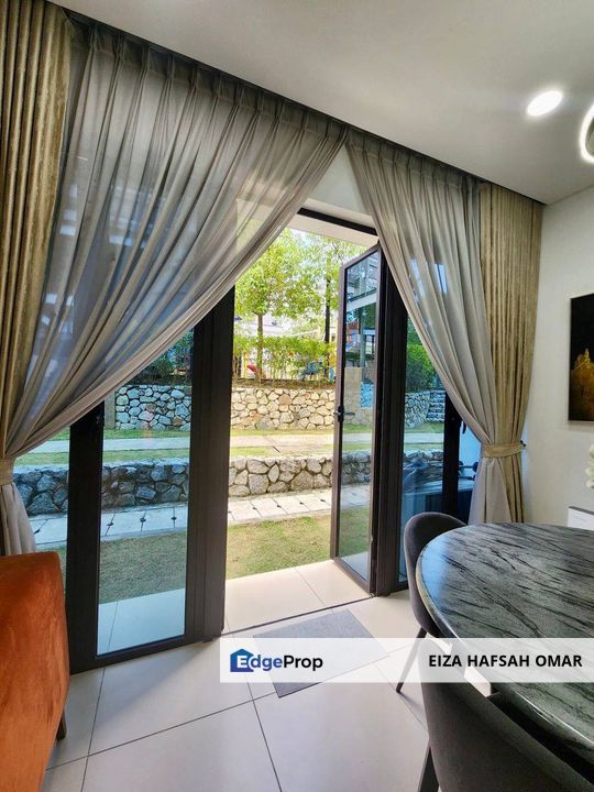 Rimbun Santuary Bukit Jelutong Townhouse End Lot Double Storey Facing Pool For Sale , Selangor, Bukit Jelutong