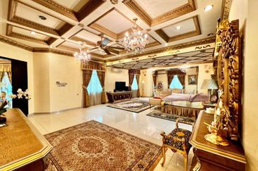 Jalan Warisan Setia 5/9