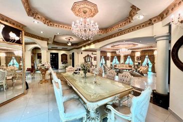 Jalan Warisan Setia 5/9