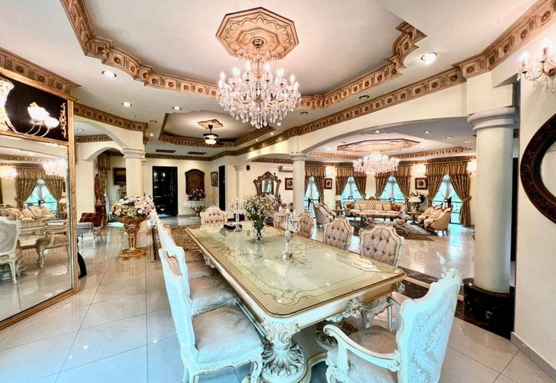 Jalan Warisan Setia 5/9