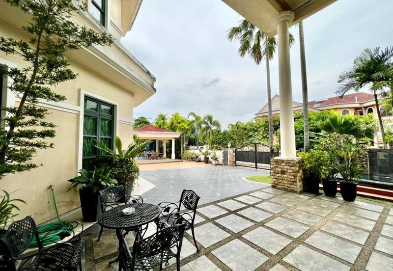 Jalan Warisan Setia 5/9