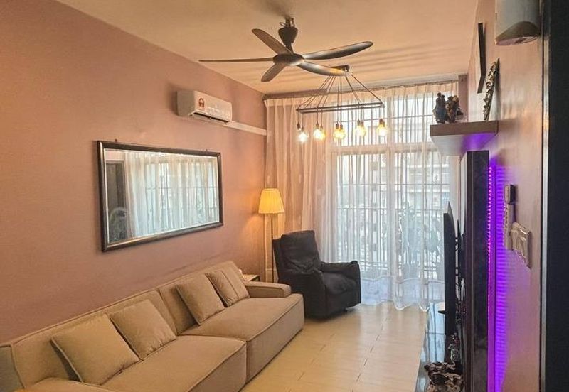 PR1MA Lakefront Homes