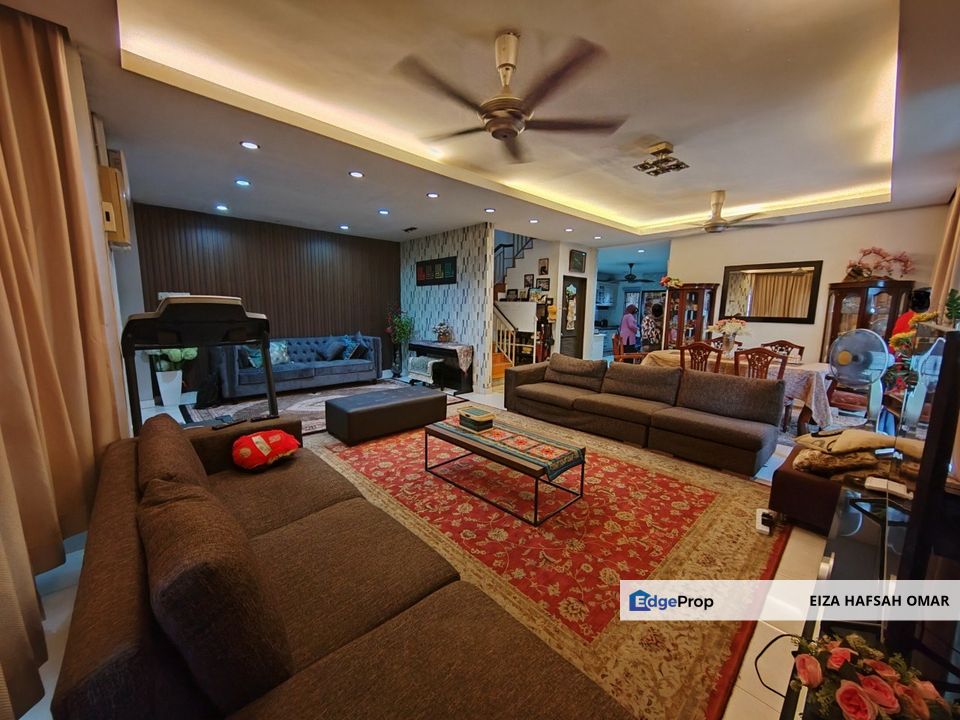 Taman Aman Perdana Klang Spacious & Renovated Semi D Double Storey For Sale , Selangor, Klang