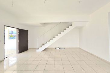 Bandar Baru Salak Tinggi