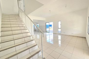 Bandar Baru Salak Tinggi