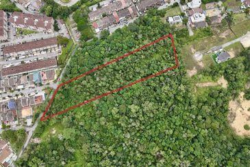 Jalan Mutiara Jaya Utama