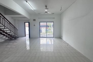 Jalan SP 7 @ Bandar Saujana Putra