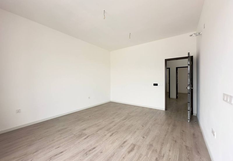 Nadira 3 @ Bukit Raja