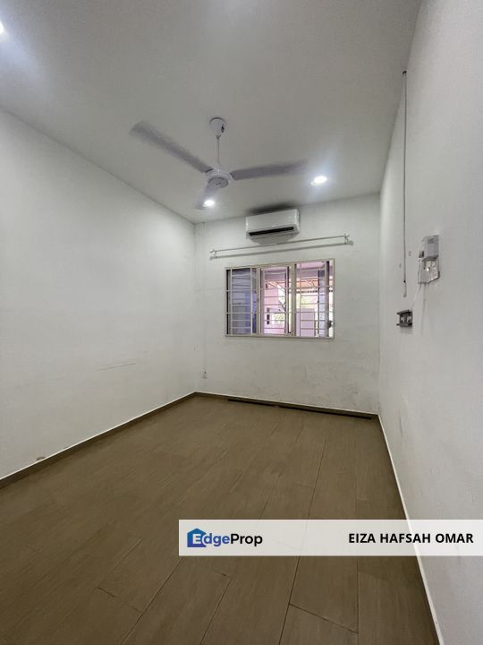 Taman Puncak Jalil Seri kembangan GOOD LOCATION SINGLE STOREY PUJ 9 For Sale , Selangor, Seri Kembangan