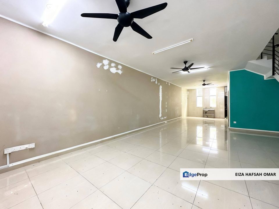 Bangi Avenue 3 Seksyen 7 Kajang 3 Storey HARGA CUN For Sale , Selangor, Kajang