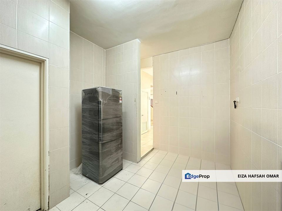  Alam Budiman Shah Alam U10 MURAH HOT LOCATION Double Storey For Sale , Selangor, Shah Alam