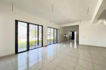 Elmina Green Three @ City of Elmina