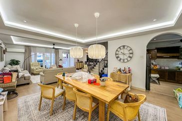 Suadamai, Bandar Tun Hussein Onn