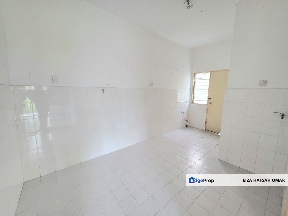 Kemuning Greenhills 2 Shah Alam HUGE LAND AREA Double Storey For Sale , Selangor, Shah Alam