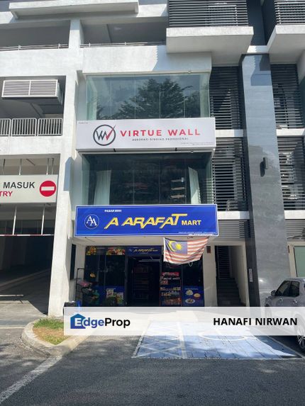 3 STOREY ENDLOT SHOPLOT KL TRADERS SQUARE, JALAN GOMBAK, Kuala Lumpur, Gombak