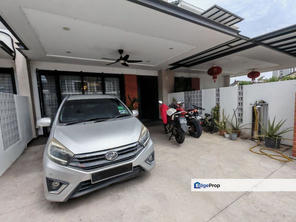 [MOVE IN CONDITION] Double Storey Terrace Elmina Green 1, Selangor, Sungai Buloh