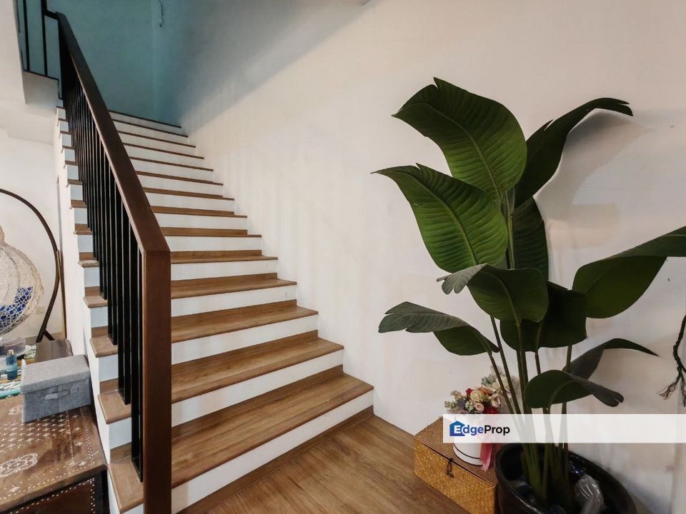 [MOVE IN CONDITION] Double Storey Terrace Elmina Green 1, Selangor, Sungai Buloh