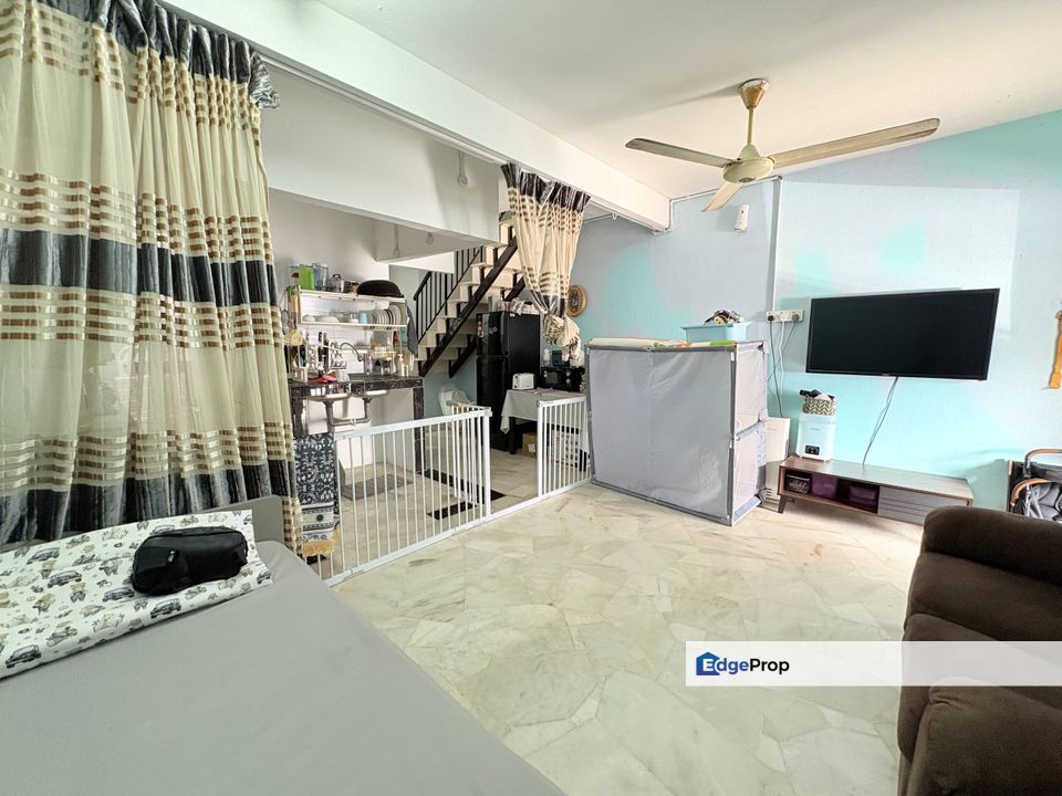 Double Storey cluster house Jalan Rotan Semut Seksyen 18 Shah Alam, Selangor, Shah Alam