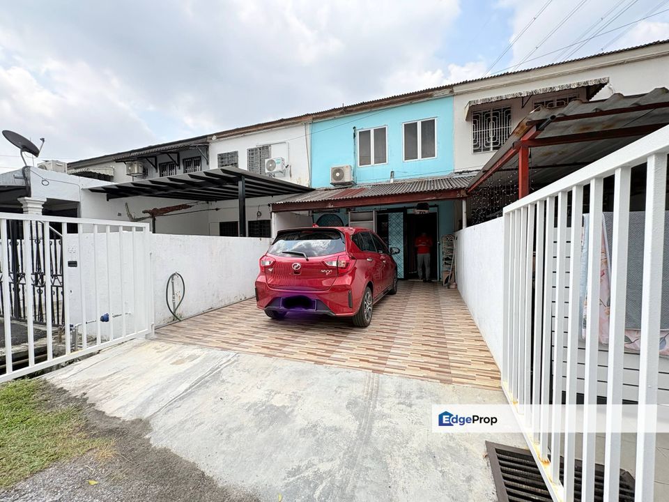Double Storey cluster house Jalan Rotan Semut Seksyen 18 Shah Alam, Selangor, Shah Alam